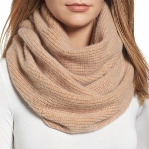 Halogen Cashmere Infinity Scarf In Tan Camel